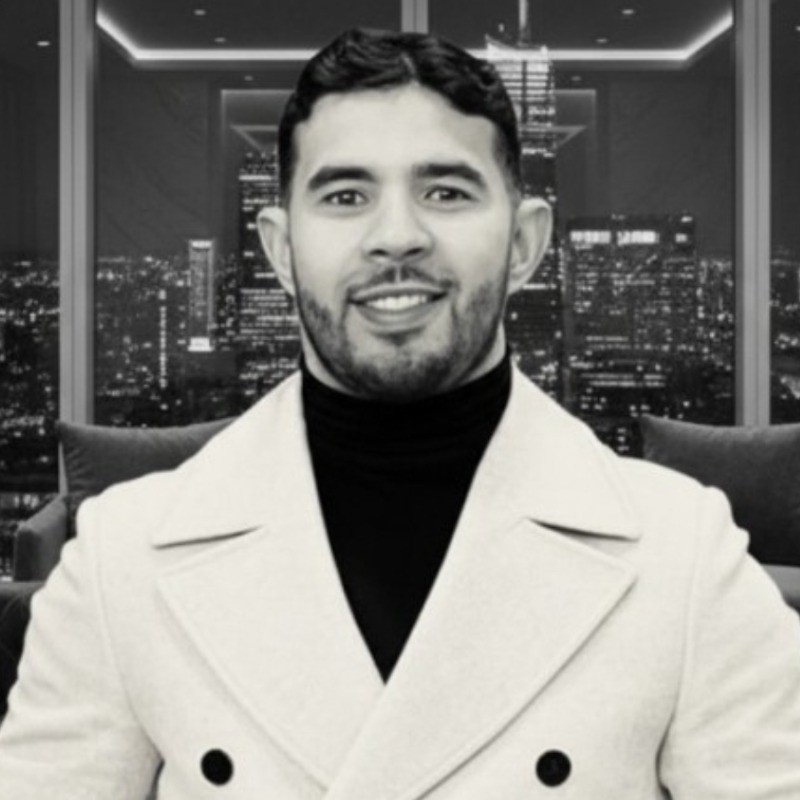 Mumin, Founding Director